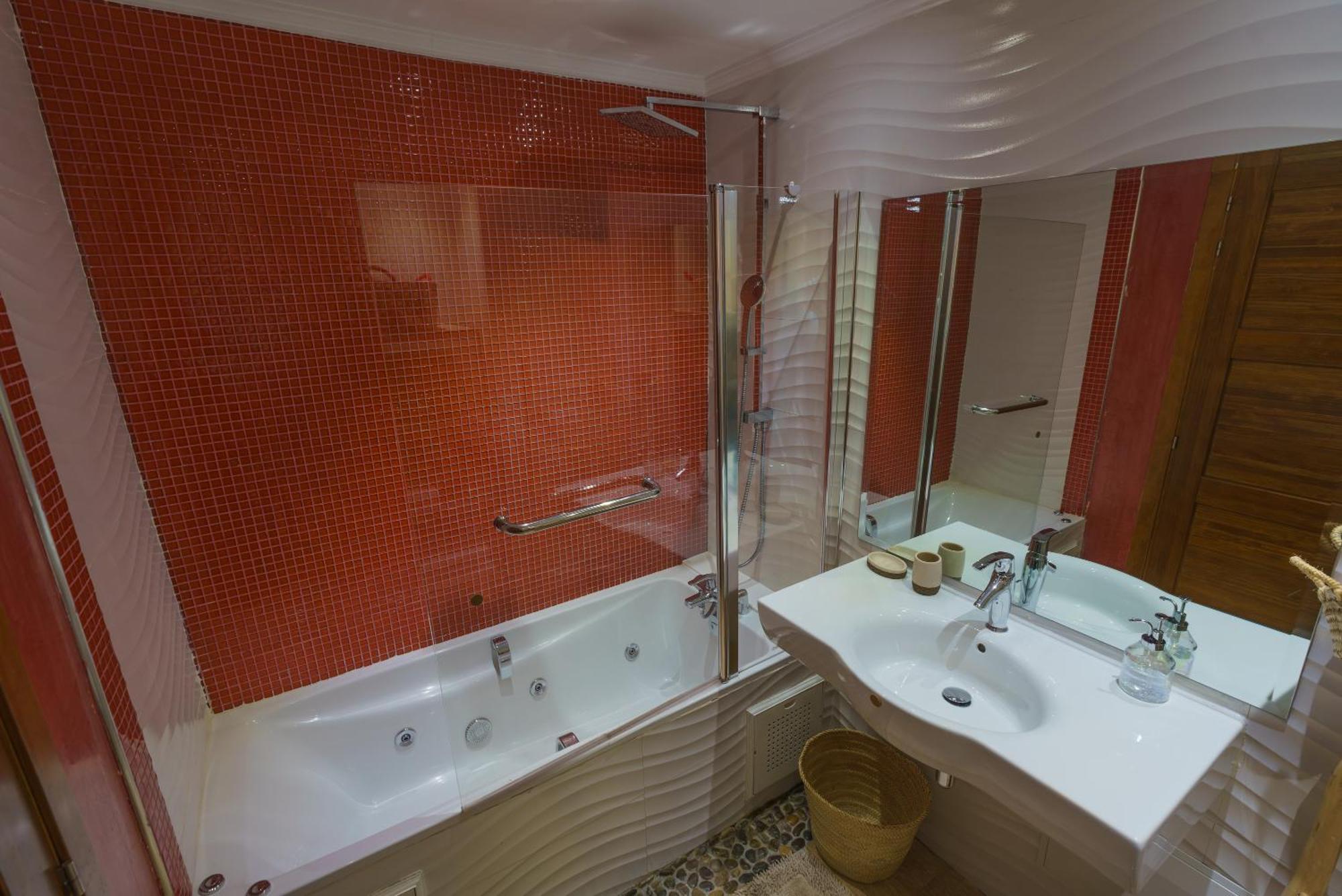 Luxueux 138 M2 Avec Piscine Apartment Marrakesh Ngoại thất bức ảnh
